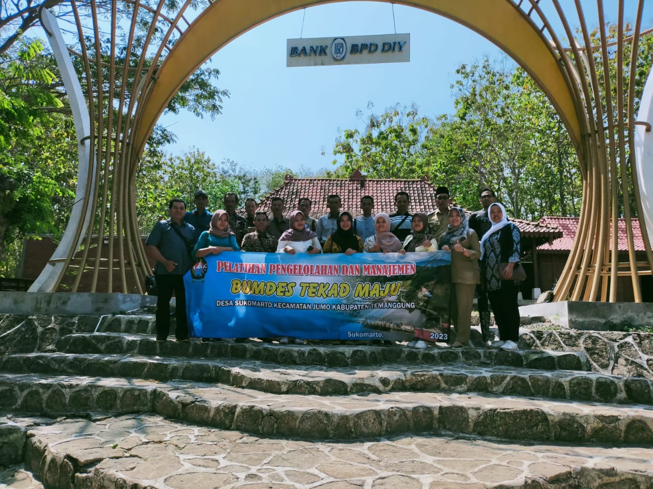 SELAMAT DATANG DI DESA SUKOMARTO